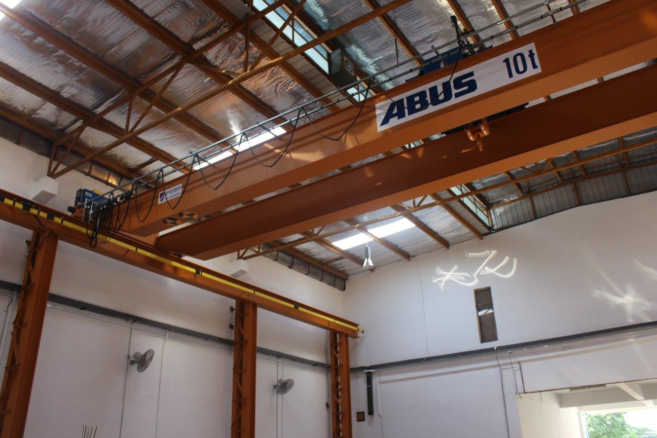 Jib crane wall-mounted